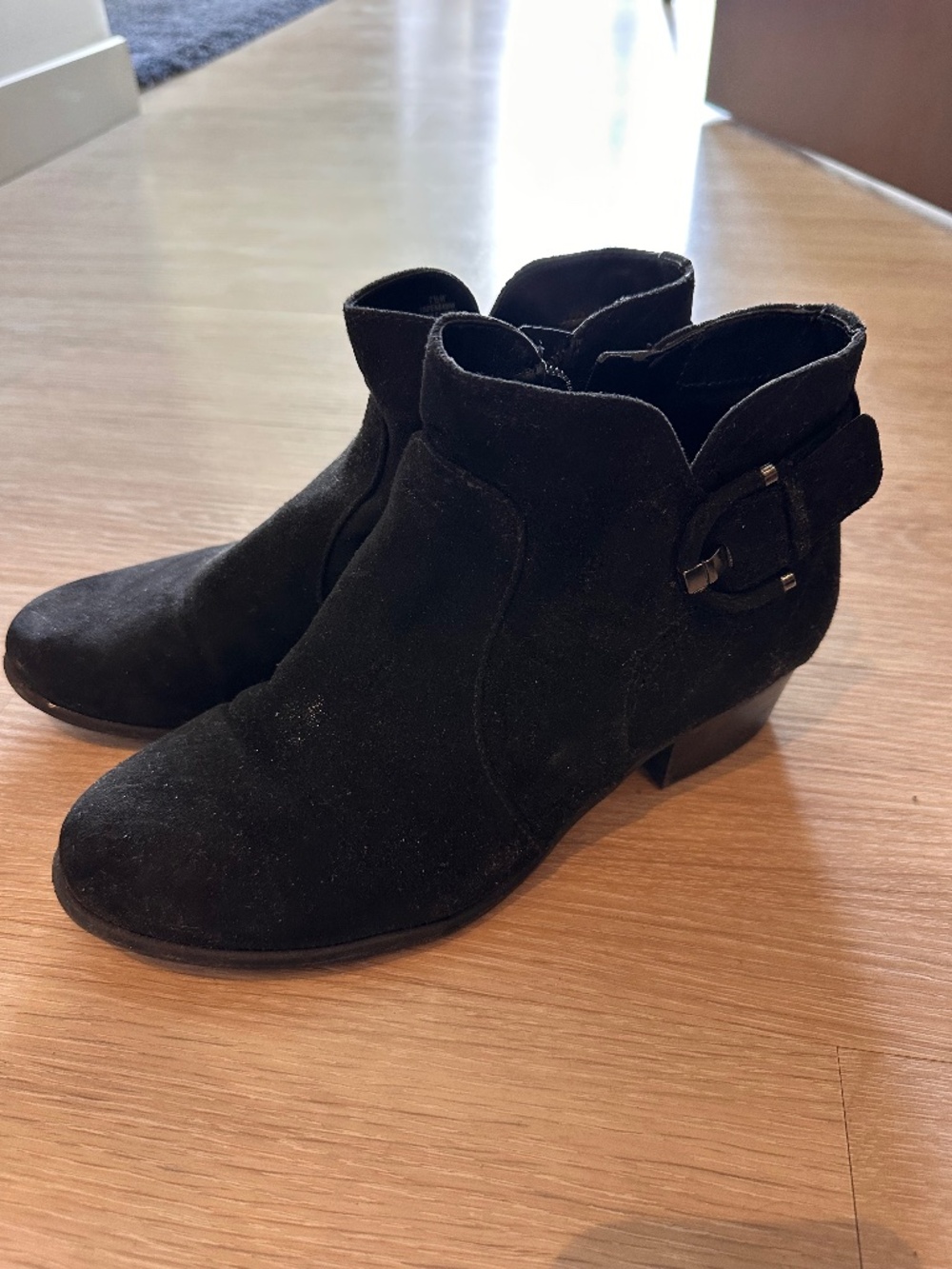 Unisa Booties - Size 7.5W